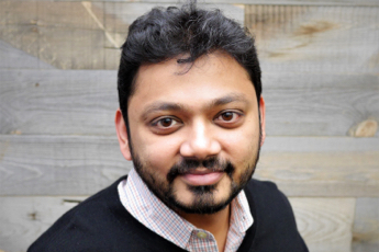 Portrait of Karan Dalal, SVP at AdsLoom.net, accompanying announcement of his appointment to the IAB Tech Lab Board to support contextual advertising and privacy standards